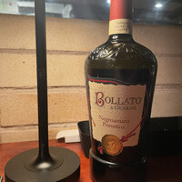 カルネジーオ イースト - 