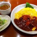 カフェ 風車 - ハッシュドビーフオムライスランチ 960円