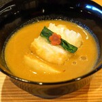 柚木元 - 自家製の胡麻豆腐と蕪のお碗