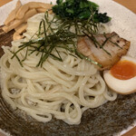 麺屋 青山 臼井店 - つけ麺 こってりの 丸太麺