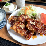 Tori neue - 食べきりランチ チキンカツ　　特製ソース