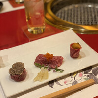 牛牛 西麻布 総本店 - 