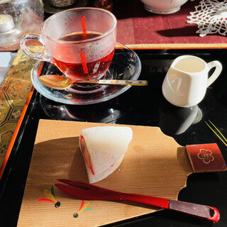 カフェ・バルコニーの家_2