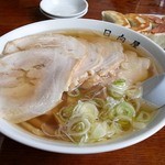 青竹手打ラーメン 日向屋 - チャーシュー麺　８００円
