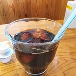 日本料理 旬香 - ほっと一息アイスコーシー！（寒いのに惰性で頼むな！
