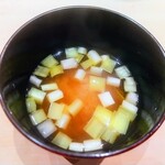鮨　縁 - 黄ニラの味噌汁