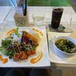 Taro'S Cafe - 