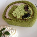 ビストロ＆カフェ 六朝館 - 抹茶のロールケーキ