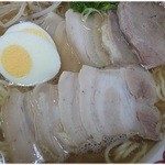 Kamitoku - チャーシューアップ。勢いでチャーシュー麺にしましたけど…特にする必要はないと思います（笑）