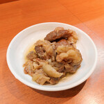 グラシア - 牛すじ煮込み