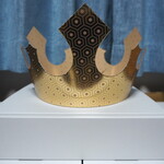 ラトリエ ドゥ ノノ - ガレット・デ・ロワ　箱と王冠