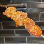 YAKITORI 燃 es - 濃厚な脂の二段攻撃！酒が進みます！笑笑