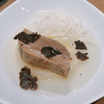 焼肉あきら - 牛タンの塩煮込み トリュフ添え