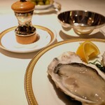 アピシウス - ホワイトペッパーで頂きます。