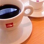 ベリッシモ - ランチのコーヒーとプチドルチェ