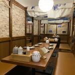 Sumibichijiri Zen Rokujuuhin Tabehoudai To Nomihoudai Koshitsu Izakaya Kabuto - 店内写真