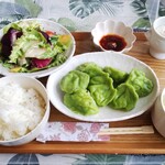 台湾家庭料理 花 - 