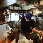 麺屋 悠 - ワンオペで調理の山内店主