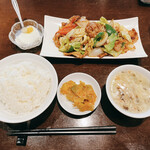 豫園 - 豚肉とキャベツの甘味噌炒め定食