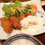 Shunrakudokoro Niko - カキフライ定食（980円）