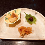 Nagoya Yabu - 前菜3種　蕎麦味噌、白菜とエノキのお浸し、鯵南蛮漬け