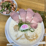 鶏そば なる川 - 