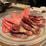 焼肉レストラン ロインズ - 