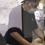 津田屋官兵衛  - 黄綬褒章を贈ってほしい『横山和弘』さん