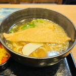 Teuchi Udon Kendonya - ◎伏見稲荷神社で参拝した後はきつねうどんを食べたくなる。