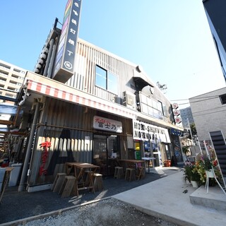 代々木駅東口から徒歩0分！