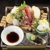 季節の海鮮刺し盛り