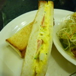 カフェ・ポケット - たまごホットサンドセット