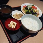 Houmuran - 豚とブロッコリーのオイスターソース炒め定食