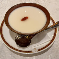 筑紫樓 銀座店 - 杏仁豆腐