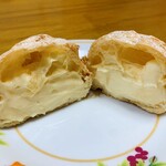 ビアードパパの作りたて工房 - パイシュークリーム（生カスタード）…税込180円