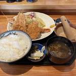 Uo Tomo - ミックスフライ定食1100円