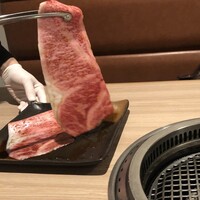 近江うし 焼肉 にくTATSU 青山本店 - 
