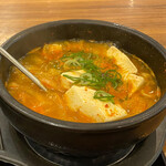 カルビ丼とスン豆腐専門店 韓丼 - 海鮮スンドゥブ 