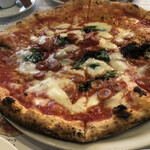 PIZZERIA FAMIGLIA - 