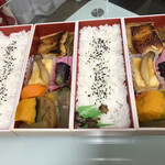 お惣菜のまつおか JR高島屋店 - カラスカレイ弁当