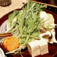 水たき料亭 博多華味鳥 ヒルトンプラザウエスト店 - お野菜です。