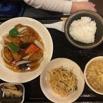 好天 - 豚フィレ肉のやわらか酢豚ランチ