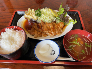 Wakaba Shokudou - 焼き肉定食