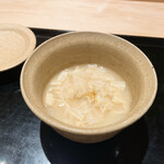 にい留 - 湯葉と百合根の白味噌あえ