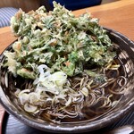 Eki Soba - 春菊そば 700円