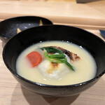 鮨 むらやま - 京都の白味噌、甘鯛と唐墨餅、京人参のお雑煮♡