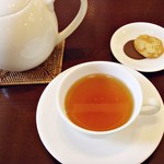 紅茶舗サウザンドリーフ - ﾀﾞｰｼﾞﾘﾝ　TGFOP　400円　（＾ω＾）　　＠お店