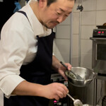 f - バナナと春菊を合わせて
      オーブンで焼きます