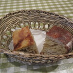 スペイン食堂 石井 - ランチのパン