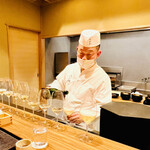 おが和 - ◎大将自らシャンパンを注いでくれる。いても優しい大将。